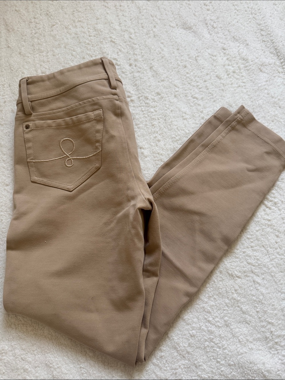 Lilly Pulitzer Worth Beige Skinny High-Rise Jeans with Subtle Stitching size 8